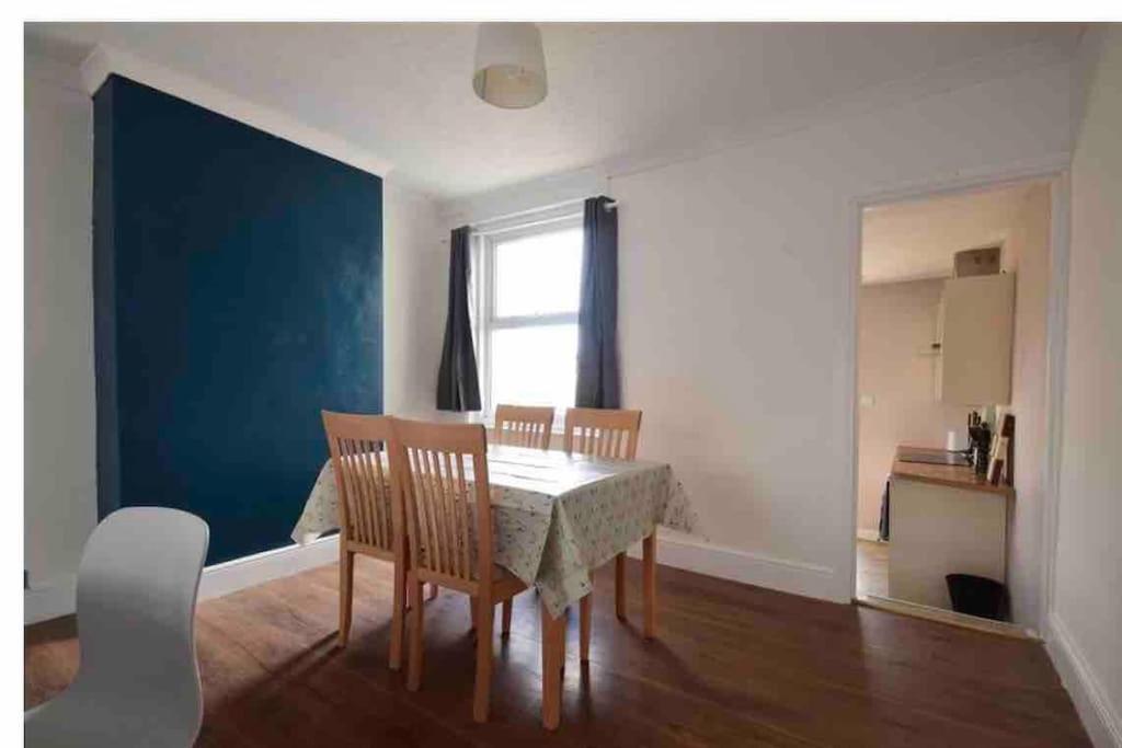 Modern 2 Bedroom Terraced House Dover Luaran gambar
